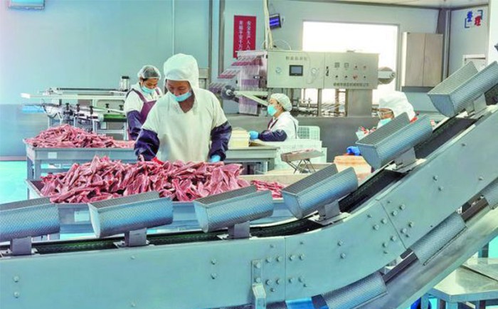 食在天易⑦丨“食掌櫃”黃(huáng)建設：“我這(zhè)輩子(zǐ)，隻做(zuò)菜！”